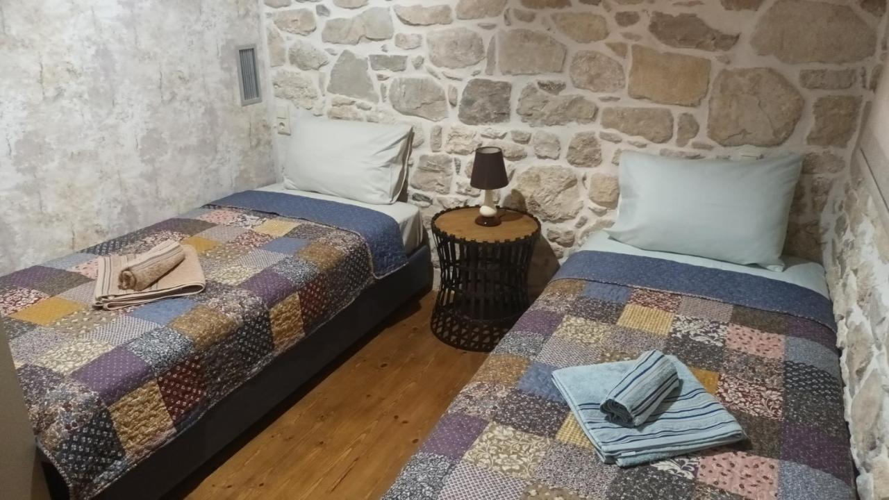 Oneiro Residence Petrokefálion المظهر الخارجي الصورة